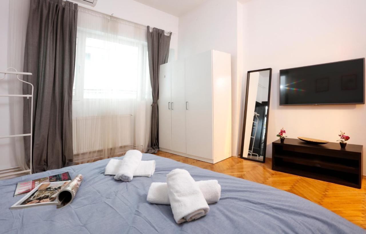 Lovely Apartment With 2 Bedrooms 布加勒斯特 外观 照片